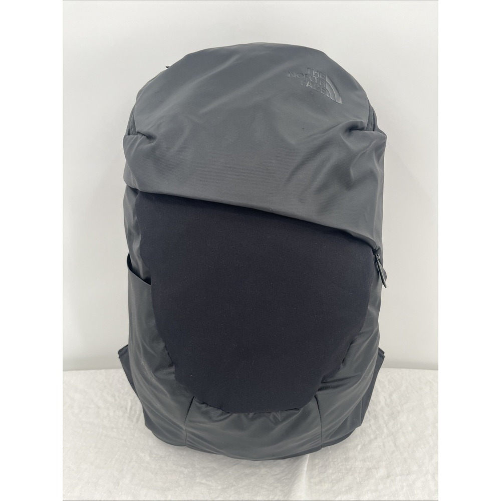 The North Face Unisex Black Aurora Backpack 22L Commuter Weather Resistant